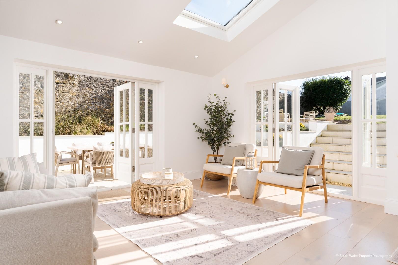 Heath House, 54 Eastgate, Cowbridge, Vale Of Glamorgan, CF71 7AB